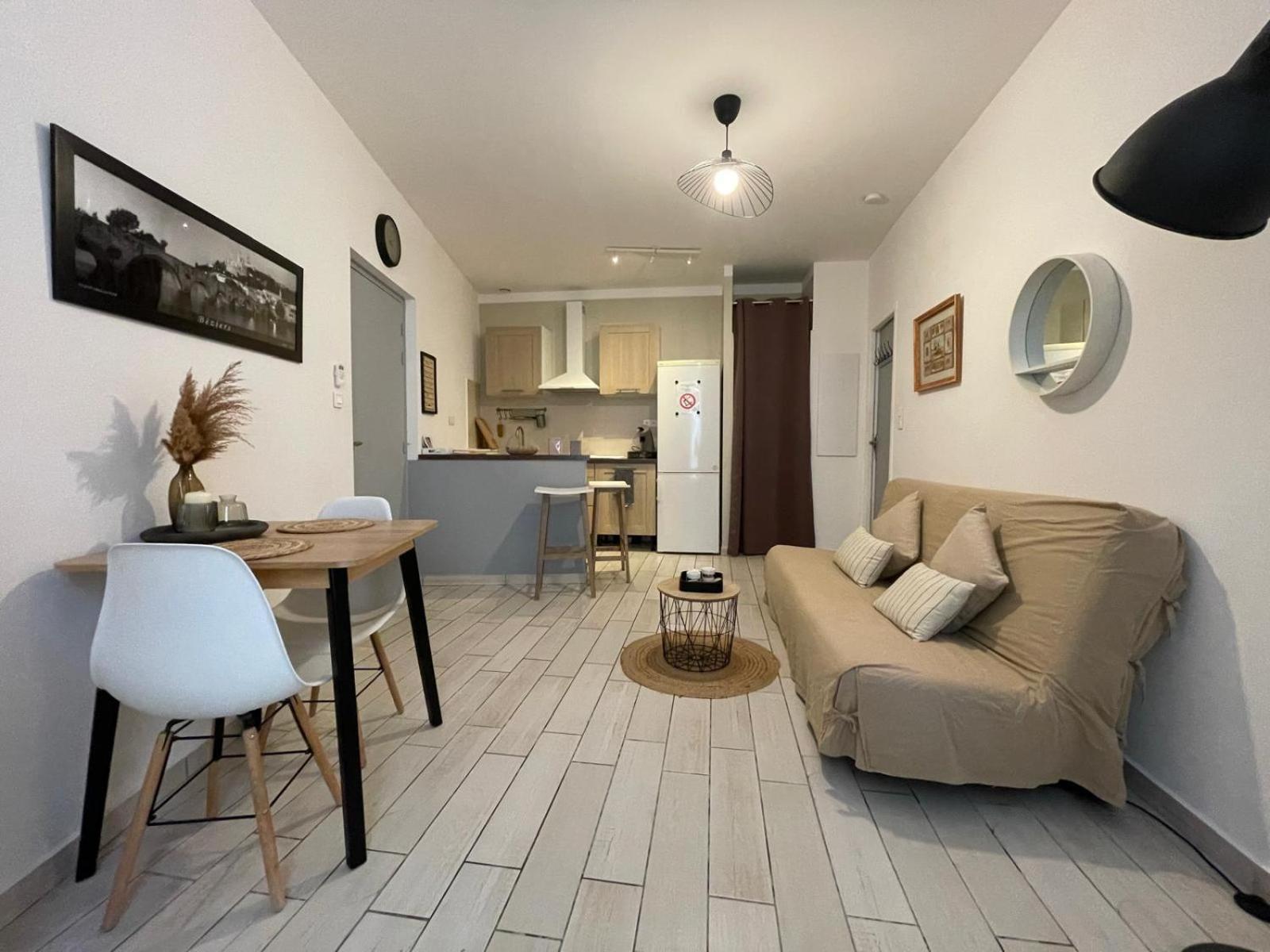 Joli Appartement Hypercentre T2, Classe Meuble De Tourisme 3 Avec Parking Gratuit Béziers Esterno foto