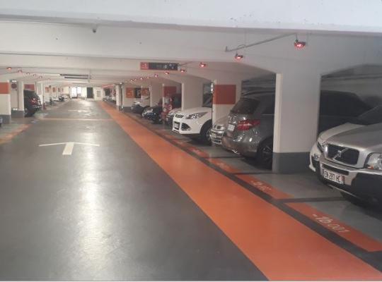 Joli Appartement Hypercentre T2, Classe Meuble De Tourisme 3 Avec Parking Gratuit Béziers Esterno foto