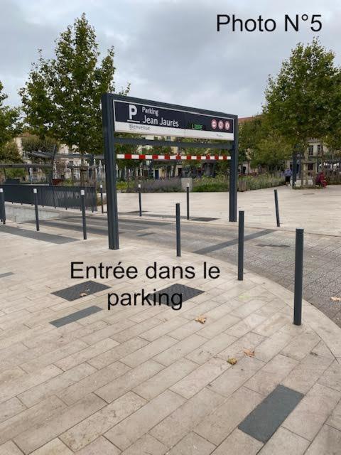 Joli Appartement Hypercentre T2, Classe Meuble De Tourisme 3 Avec Parking Gratuit Béziers Esterno foto
